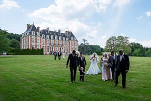 Wedding party walking at venue