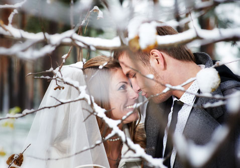 Wedding couple in winter